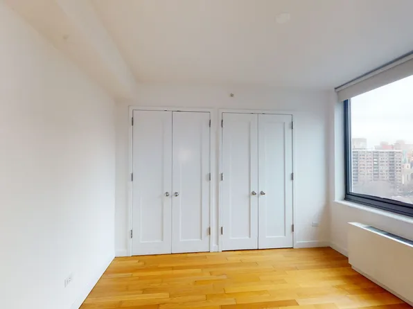 808 Columbus Avenue image 4 of 9