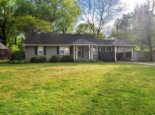 4957 Carnes Rd, Memphis, TN 38117