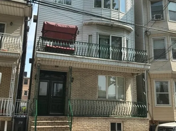 321 Walnut St, Newark City, NJ 07105