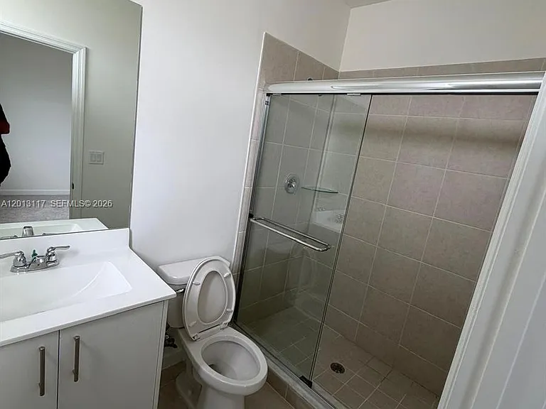 2643 SE 27th St #2643 — Photo 8