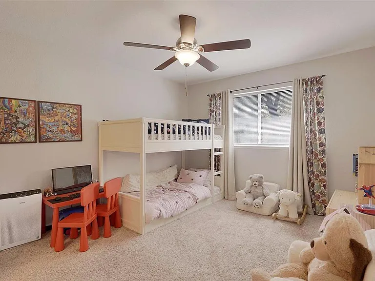 5411 Vichy Cir — Photo 13