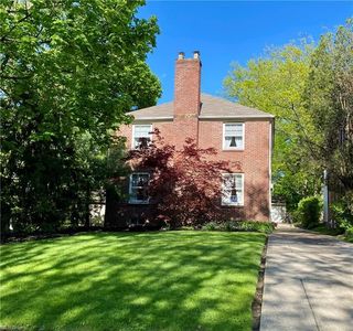 2237 Briarwood Rd, Cleveland Heights, OH, 44118