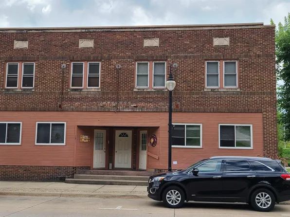 133 North St, Marquette, IA 52158