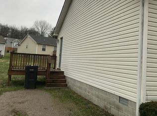 101 Bullock St, Columbia, TN 38401