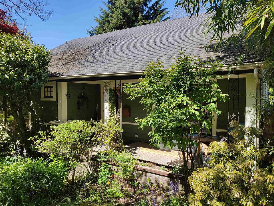 1st image of 2115 W 34th Ave