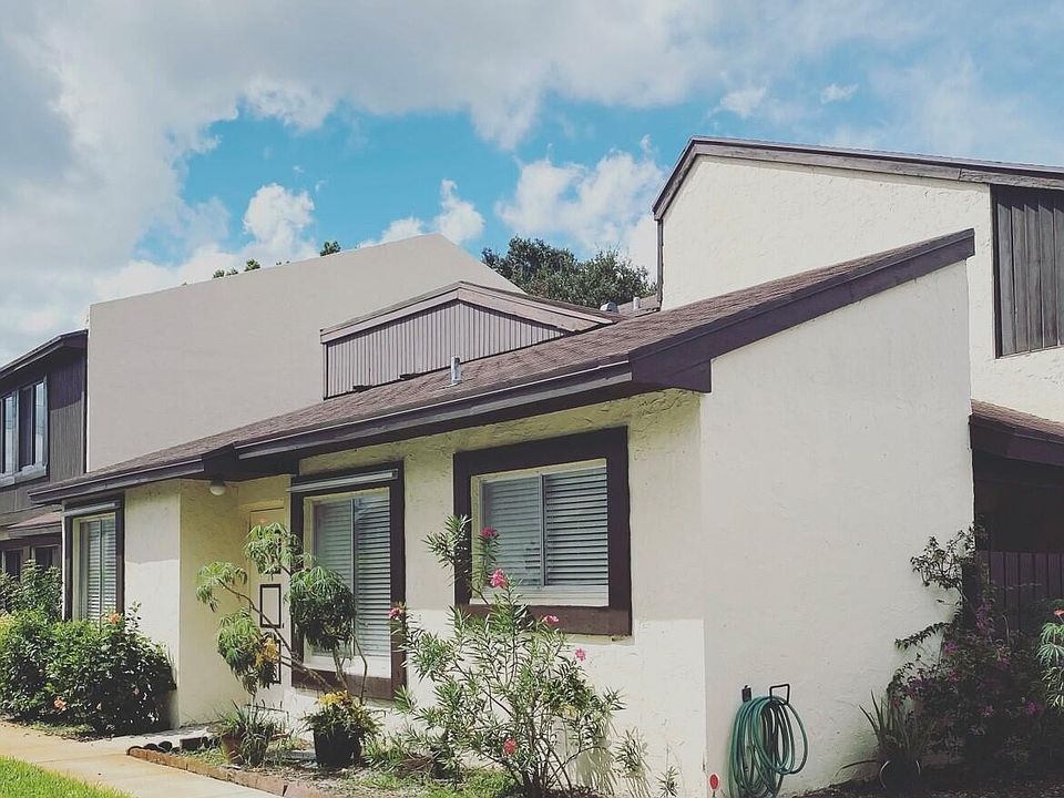 1st image of 5284 Bosque Ln APT 49