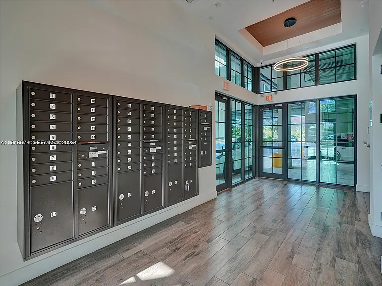 4100 SW 64th Ave #308 — Photo 34