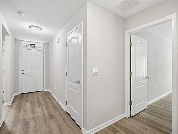 5th image of 655 Grand Reserve Dr
