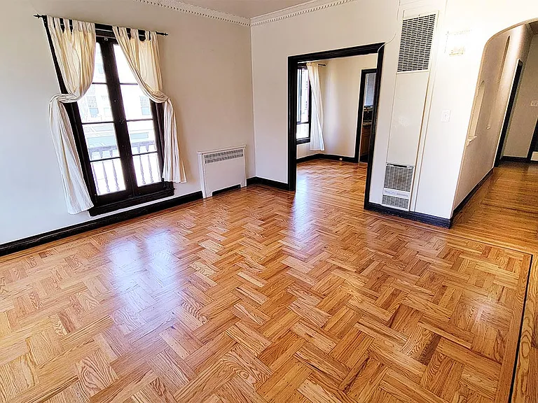 Living room, Dinning room & Hallway