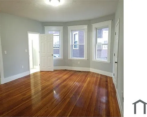 11 Brenton St #2 — Photo 5