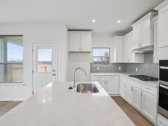 7th image of this home
