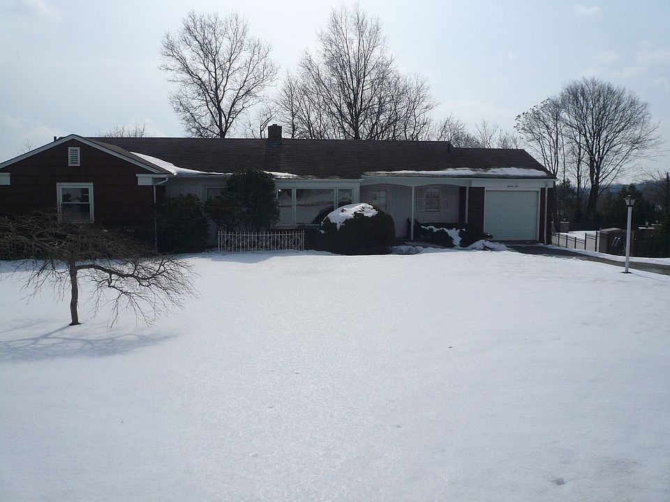 1st image of 76 Cromwell Cir