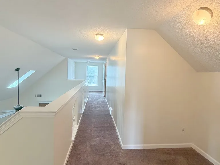 7472 Hedgington Dr — Photo 15