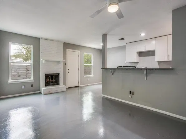 2315 Burleson Rd #B, Austin, TX 78741