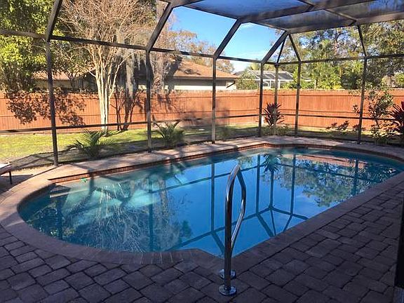 beautiful screened in pool