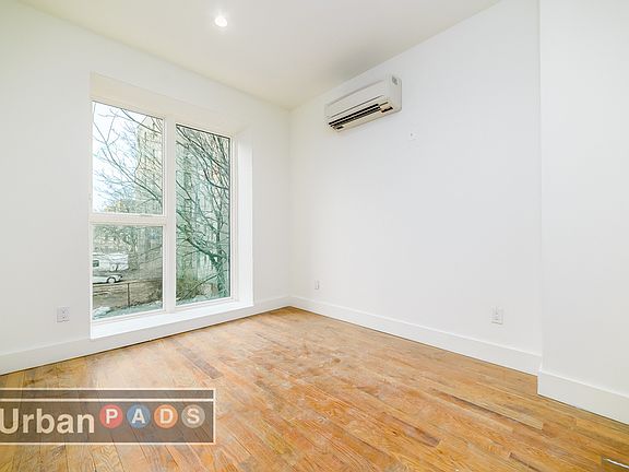2nd image of 167 Linden Blvd #2B