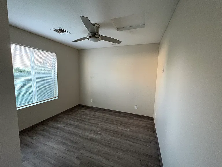 1055 N Recker Rd #1008 — Photo 12
