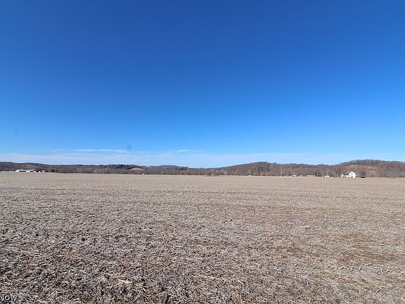 4th image of 254 County Rd