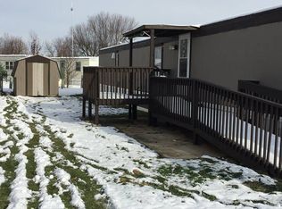 114 Jonquil Dr, Davis Junction, IL 61020