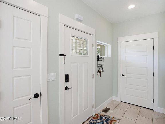 4th image of 6655 S Settlers Bay Dr