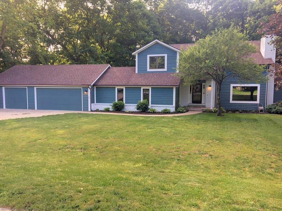 1st image of 17 Lancelot Ct