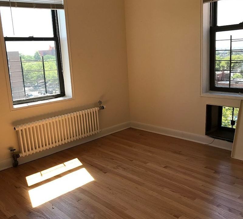 2nd image of 4850 37th St APT 2D