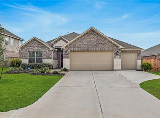 719 Autumn Lake Ln, Magnolia, TX 77354