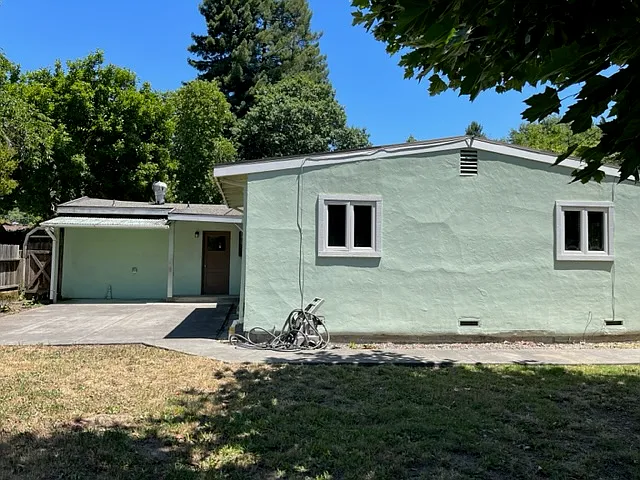 332 Par Ave — Photo 10