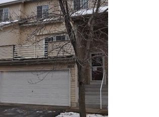 11855 River Hills Dr, Burnsville, MN 55337