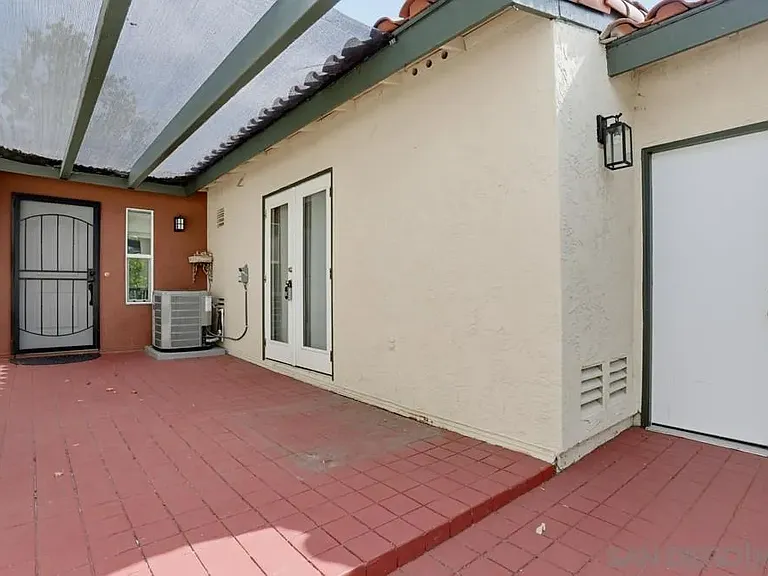 6968 Camino Amero — Photo 3