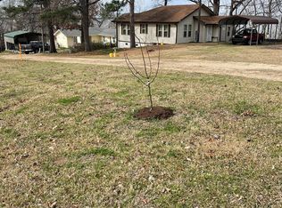 114 Lake Fork Dr, Saratoga, AR 71859