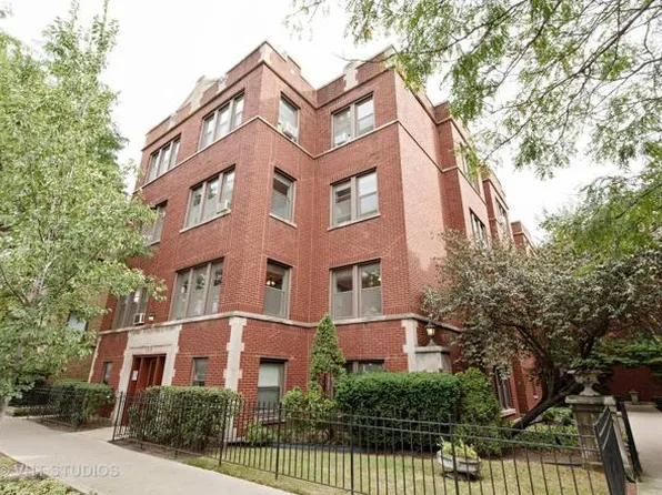 1319 W Addison St APT 1B, Chicago, IL 60613