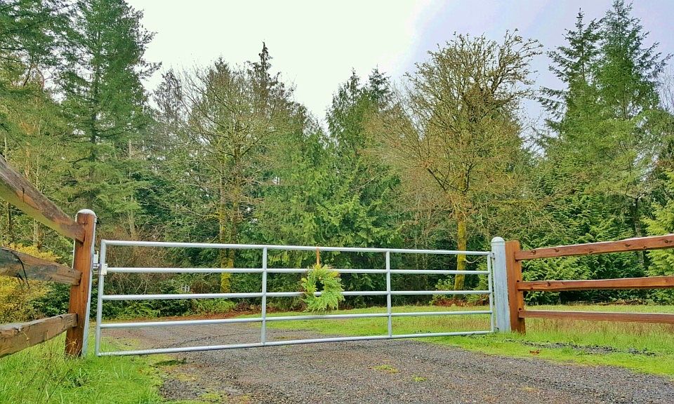 1st image of 7202 Key Peninsula Hwy NW