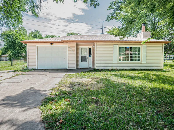 2411 Purcells Ml, Manhattan, KS 66502