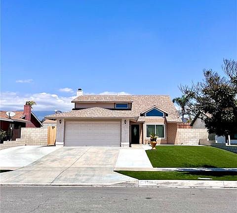 2nd image of 15680 Malaga Dr