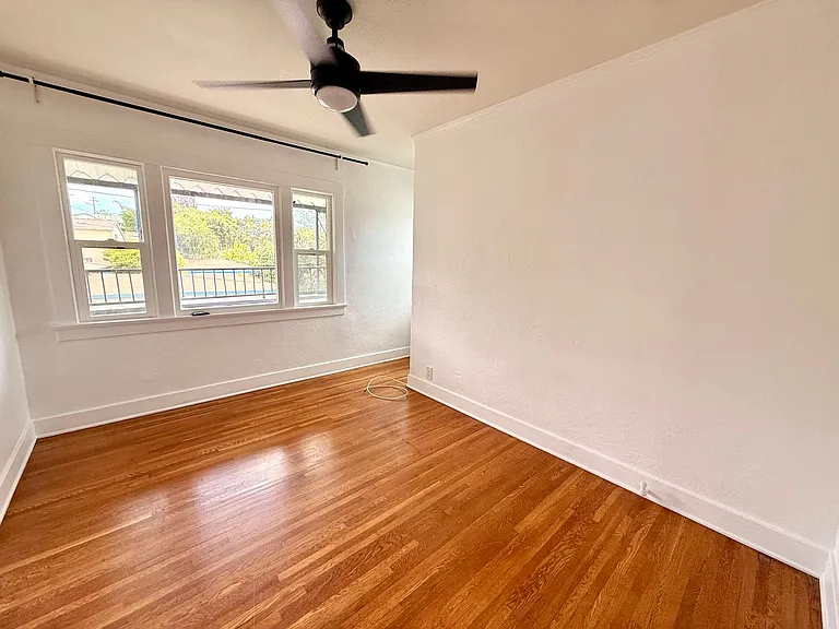 2471 W Ave 32 — Photo 45