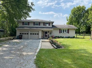 4132 Crane Rd, Tipp City, OH 45371