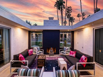 142 Eastlake Dr, Palm Springs, CA, 92264