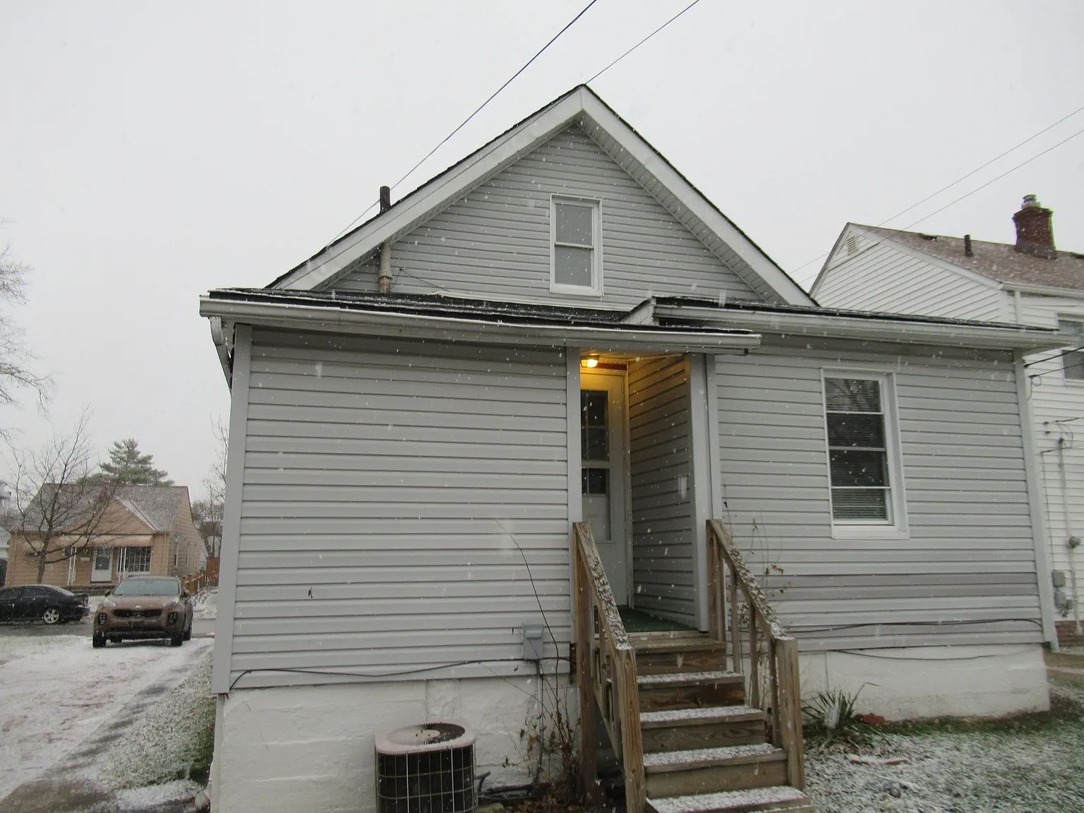 3 bed, 1188 sqft, $1,600 — Photo 3