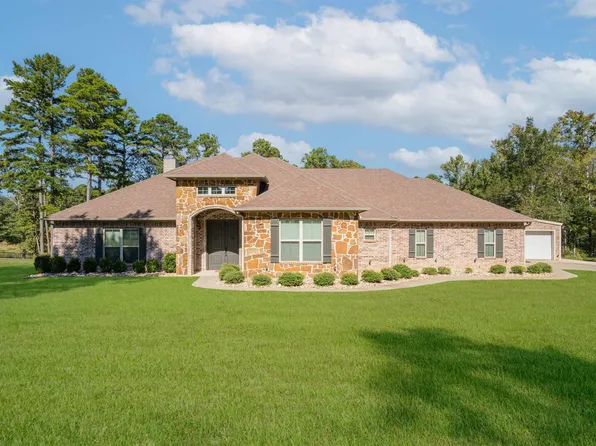 131 Osage Ln, Gilmer, TX 75645