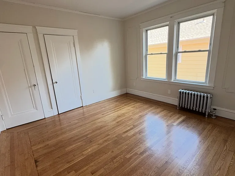 140 Woodbine St #2 — Photo 14