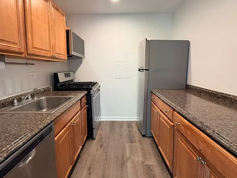 12403 Braxfield Ct #12 — Photo 10