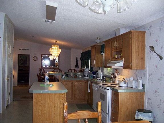 4th image of 119 Falcon Ln