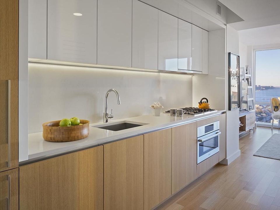 1st image of 605 W 42nd St APT 46N