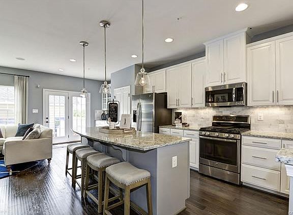 5th image of 7838 Wistar Woods Pl