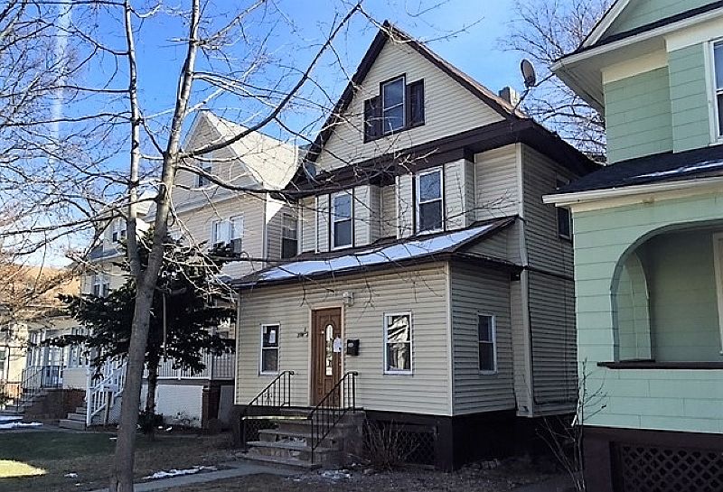 1st image of 258 1/2 Glenwood Ave