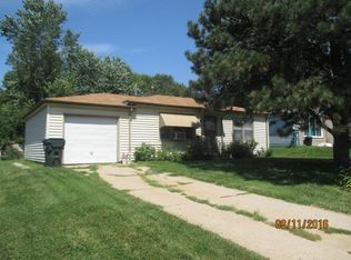 7318 Joseph Ave, La Vista, NE 68128