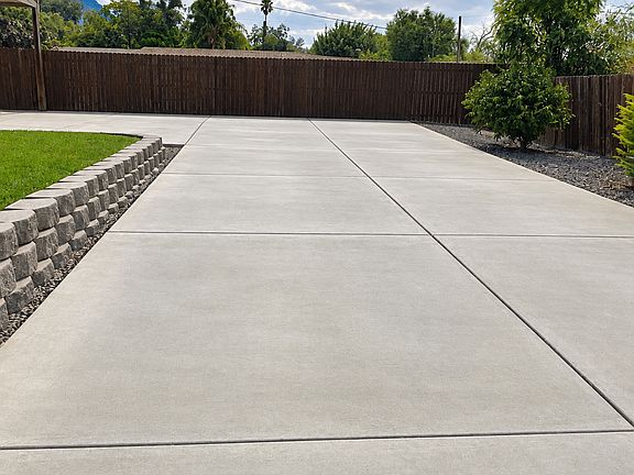 5th image of 22070 Pleasant Ln