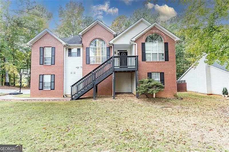 301 Chase Marion Way photo 1
