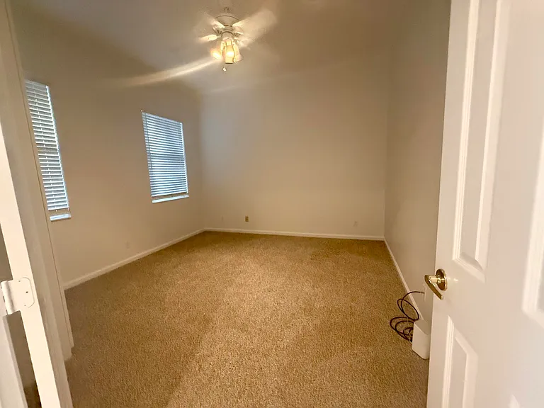9041 Bay Harbour Cir — Photo 14
